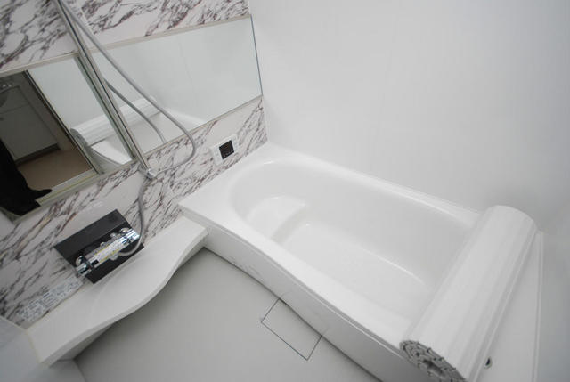 バス・シャワールーム　お風呂