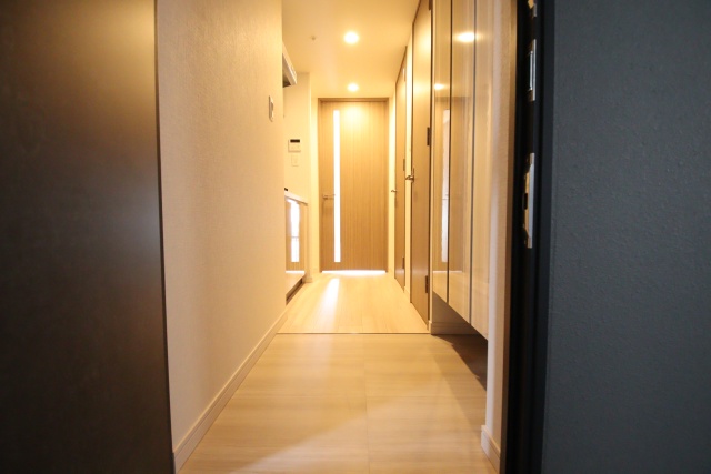 玄関　※別室の参考写真の為、現況優先です。