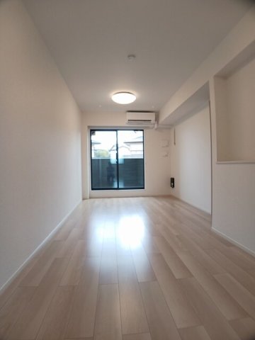 居室・リビング　居間です