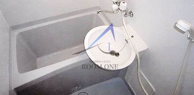 バス・シャワールーム　お風呂です。