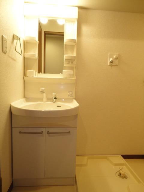 その他　♪室内洗濯機置場なので冬場も安心♪