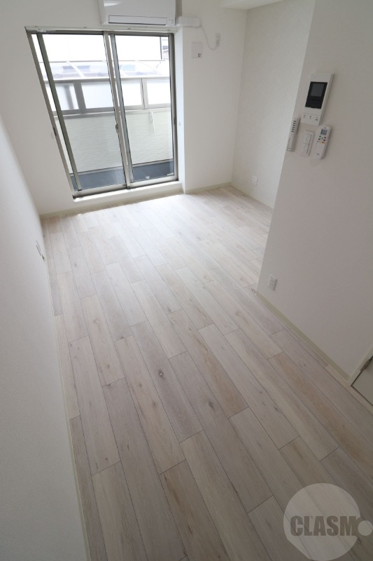 居室・リビング　９．２帖の洋室です