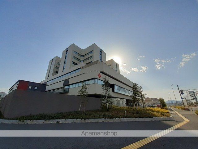 病院　日本赤十字社　高知赤十字病院（病院）まで2700m