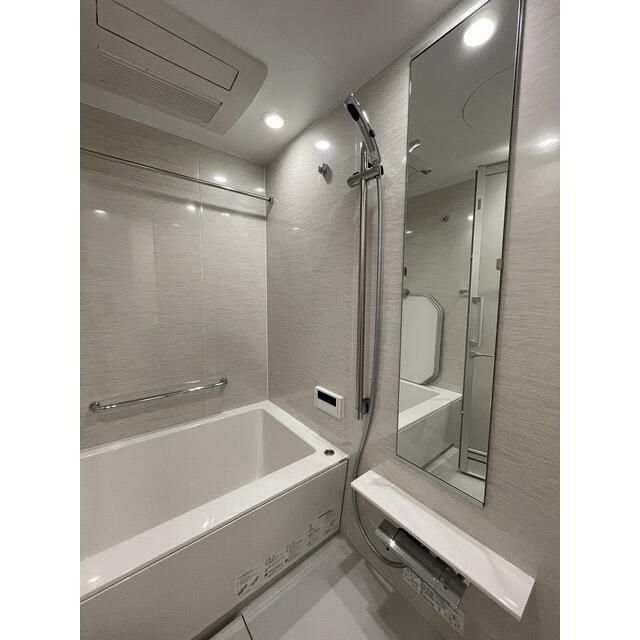 バス・シャワールーム　※別部屋参考写真