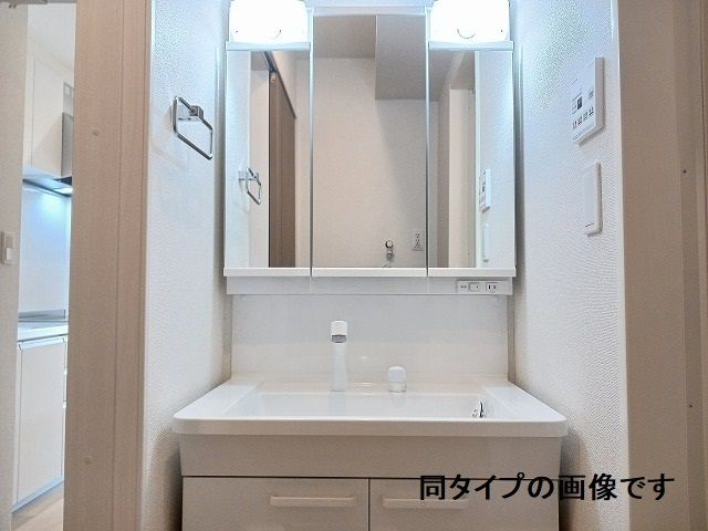 洗面設備　同施工参考画像