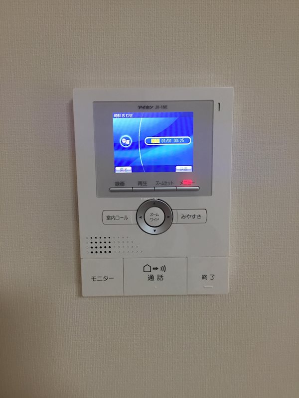 セキュリティ　モニタ付きインターホン