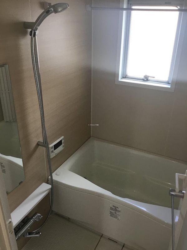 バス・シャワールーム　お風呂