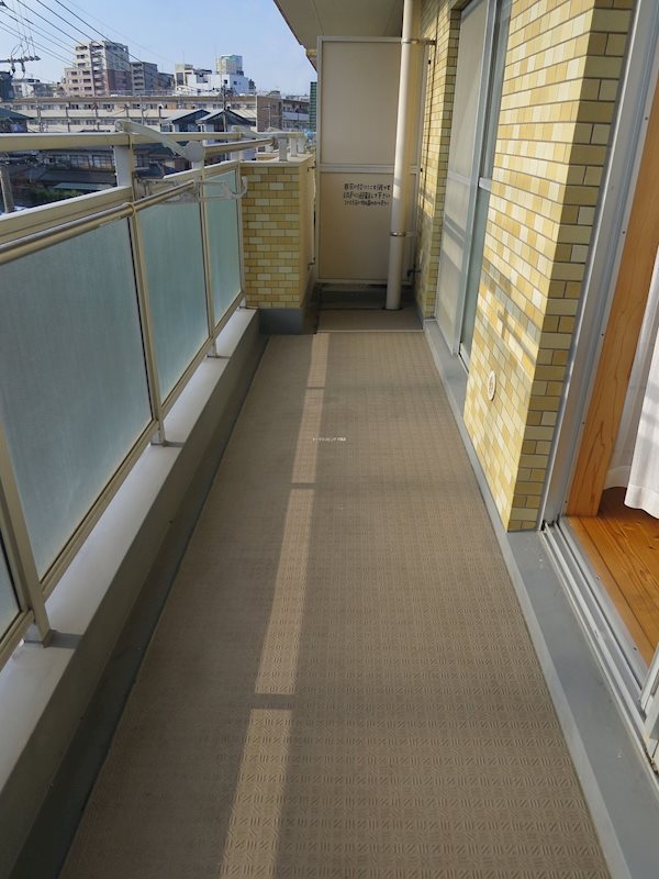 バルコニー　ベランダ