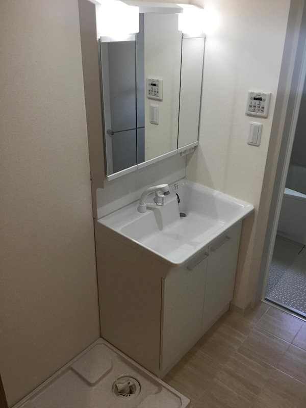 洗面設備　洗面所