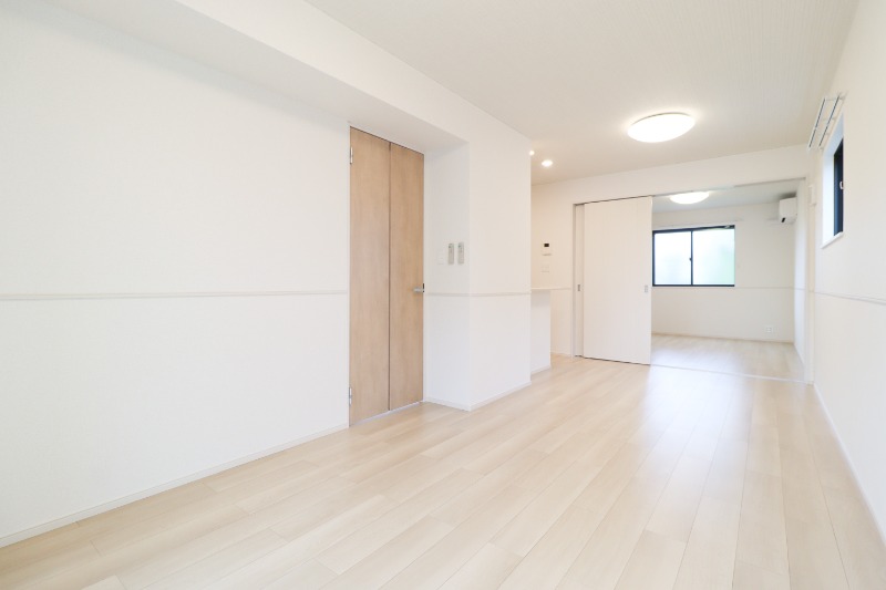 居室・リビング　図面と現状に相違がある場合には現状を優先