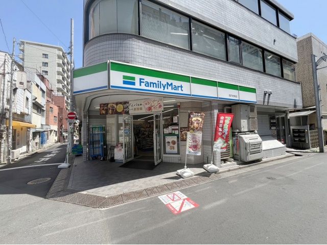 コンビニ　ファミリーマート 高円寺南店（コンビニ）まで964m