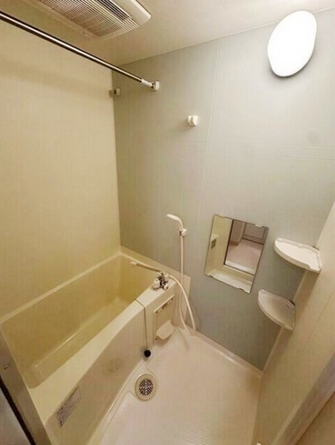 バス・シャワールーム　別部屋同仕様タイプ