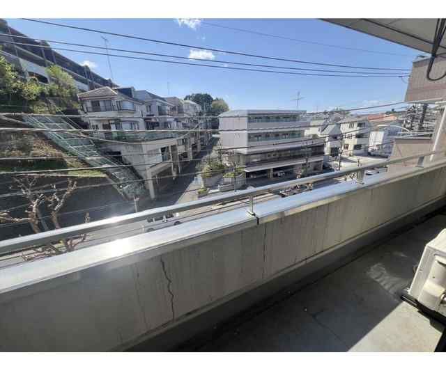 バルコニー　別部屋参考写真です