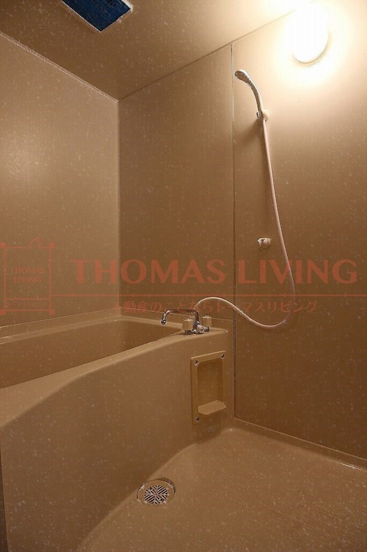 バス・シャワールーム　写真は別号室のものです。