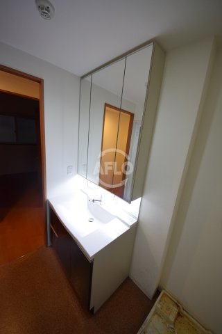 洗面設備　ブランメゾン＠船場　独立洗面台