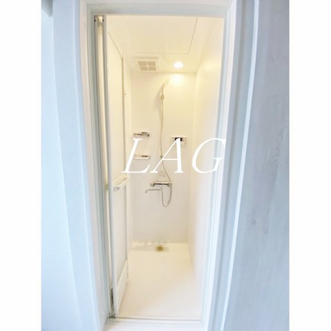 バス・シャワールーム　シャワールームになります。