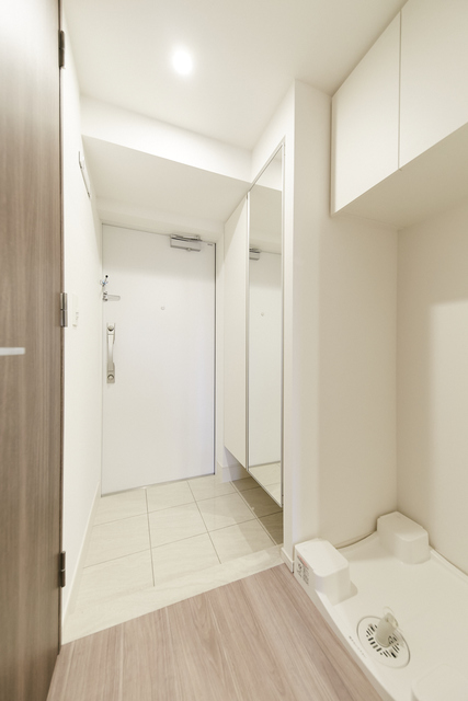 玄関　※写真は同タイプ住戸です。