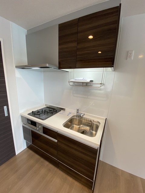 キッチン　グリル付きです。