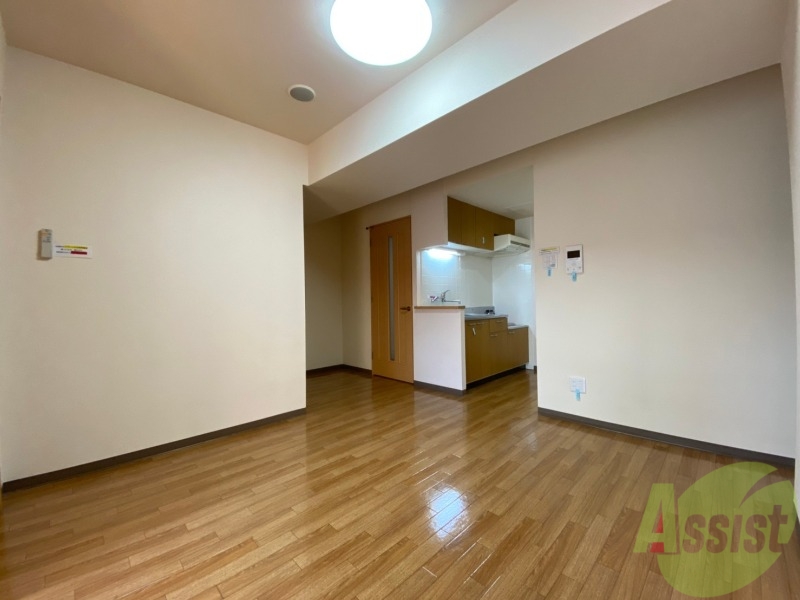 居室・リビング　広くてキレイなお部屋が広がっていて、充実した生活が送れそう。