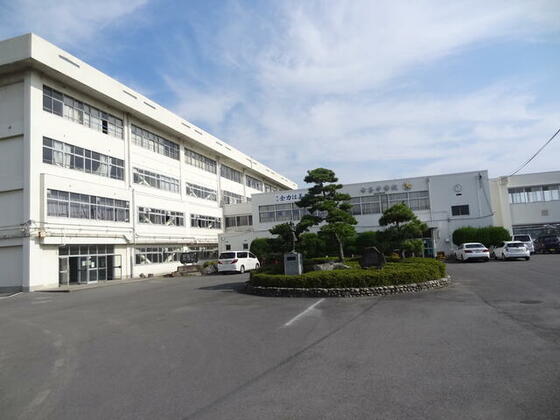 中学校　幸手市立幸手中学校（中学校）まで1026m