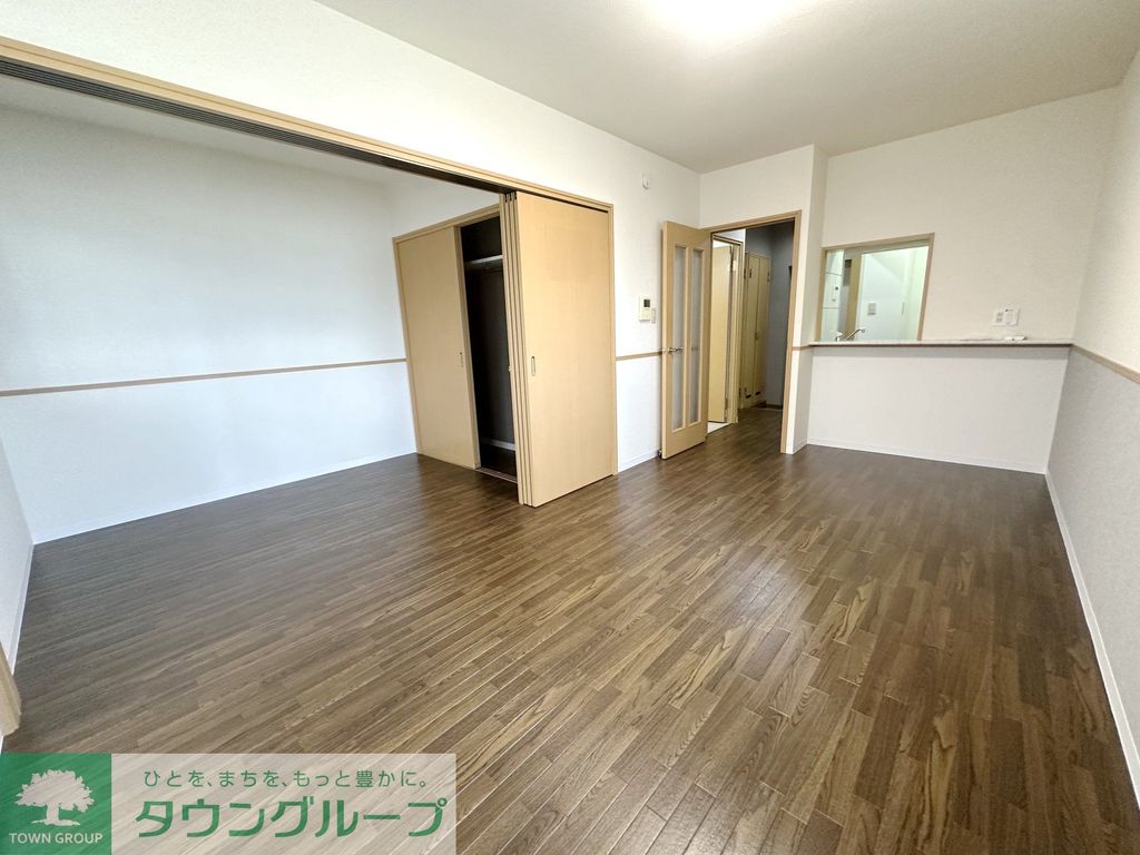 居室・リビング　※別部屋参考写真※