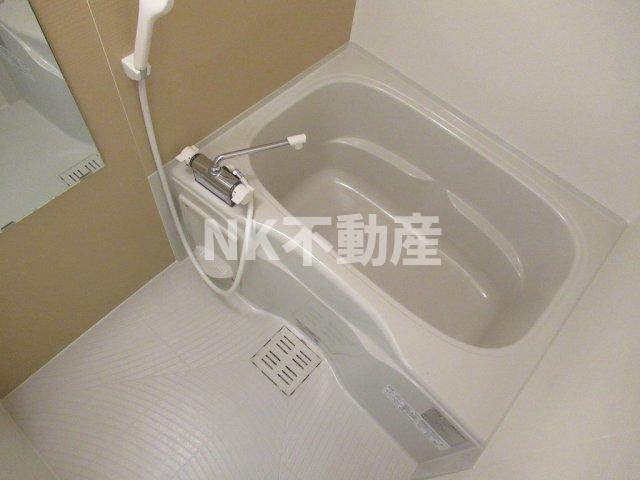 バス・シャワールーム　日々の疲れを癒すお風呂付です