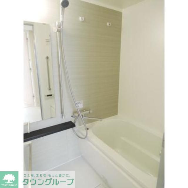 バス・シャワールーム　※写真は同タイプ住戸です。