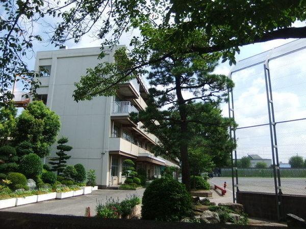 小学校　東町小学校（小学校）まで800m