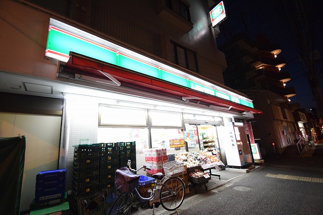 コンビニ　ローソンストア100 LS港北小机町店（コンビニ）まで834m