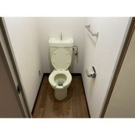 トイレ　※同タイプ別部屋写真。現況優先※