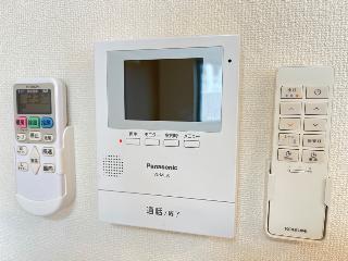 セキュリティ　カメラ付インターホン（イメージ）