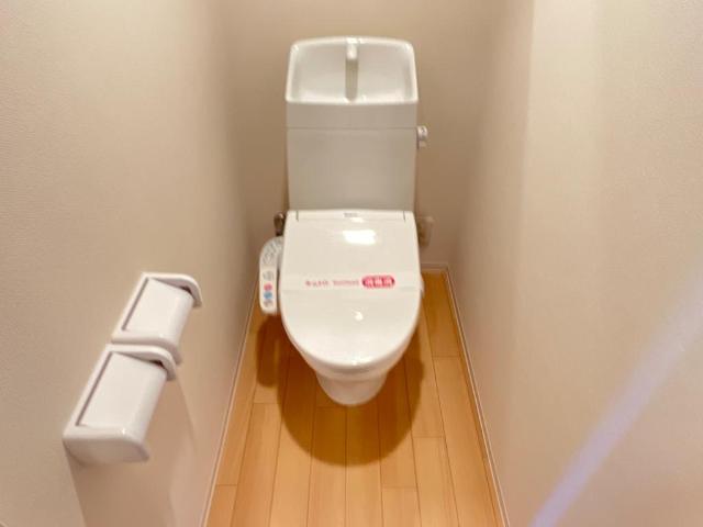 トイレ　シャワー付トイレ（イメージ）