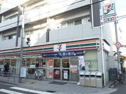 コンビニ　セブンイレブン　大阪小松２丁目店（コンビニ）まで78m