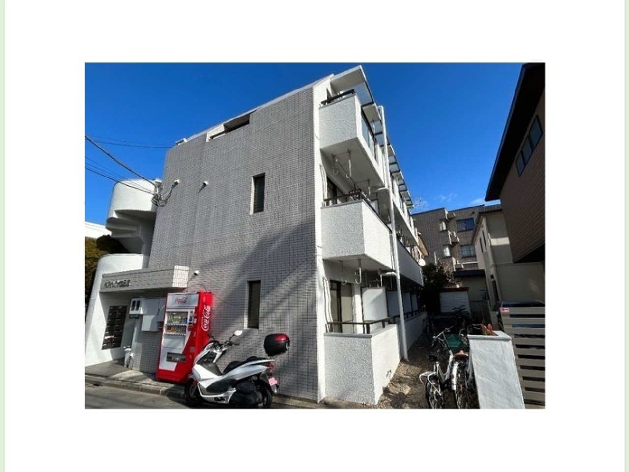 建物外観