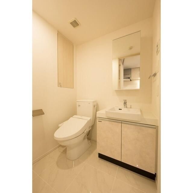 トイレ　シンプルで使いやすいトイレです