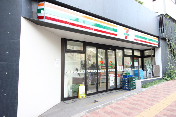 スーパー　セブンイレブン　文京真砂坂上店（スーパー）まで209m
