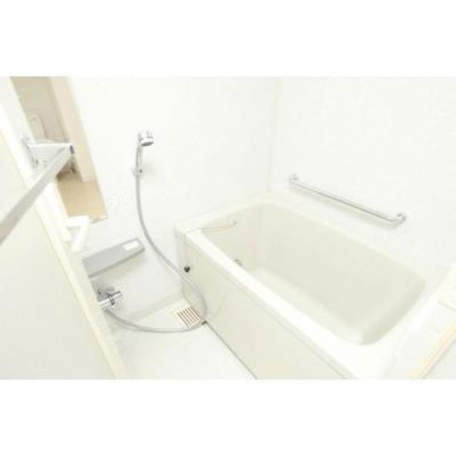 バス・シャワールーム　※写真は同タイプ住戸です。