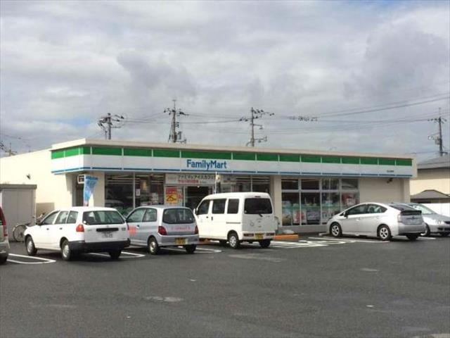 コンビニ　ファミリーマート岡山庭瀬店（コンビニ）まで1208m