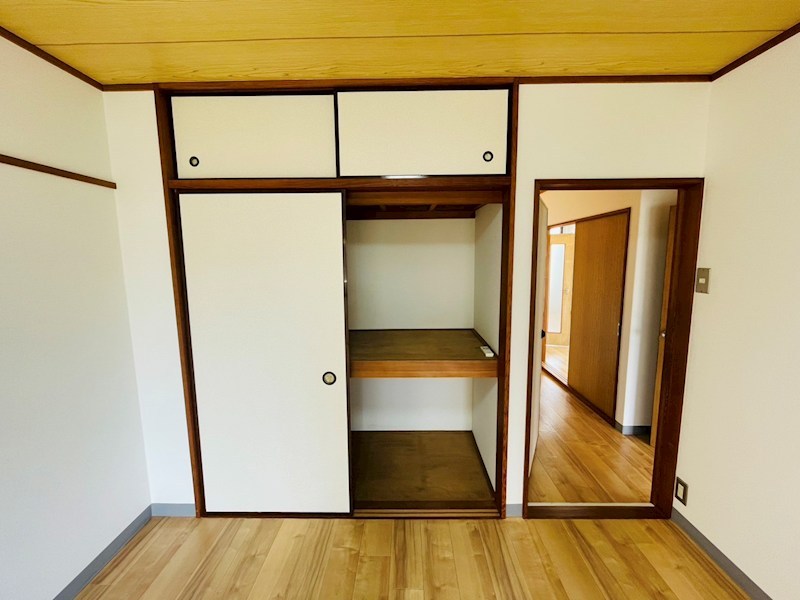 収納　別部屋参照