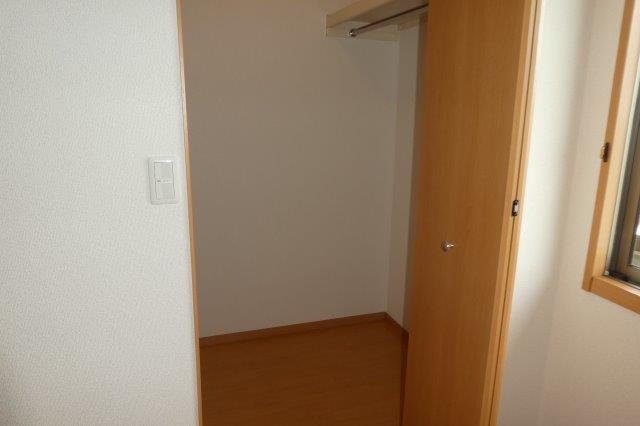 収納　ウォークインクローゼット