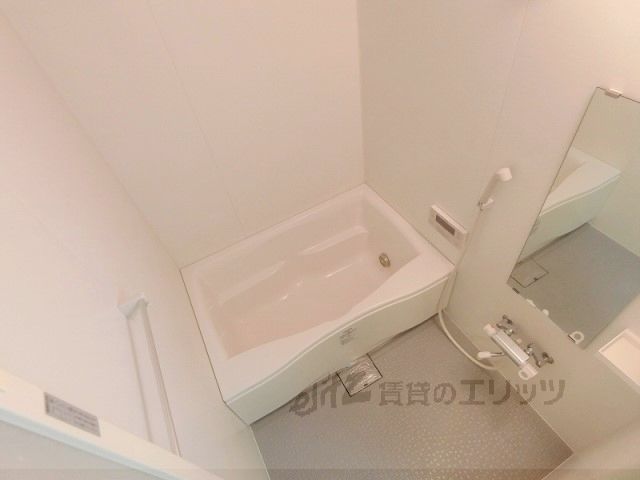 バス・シャワールーム　風呂