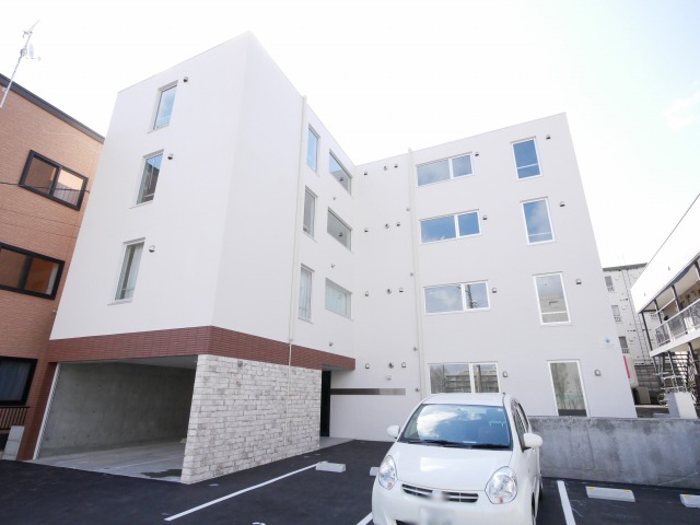 建物外観　★☆エアコン付き物件なので、暑い夏も安心ですね♪☆★