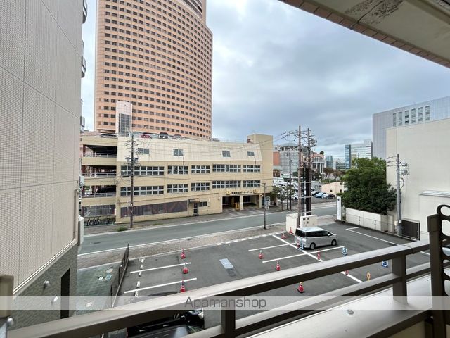 イーストコートの外観写真