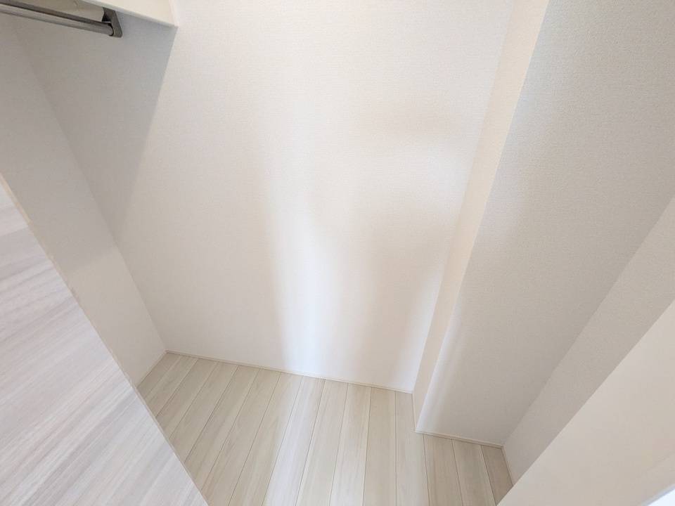 収納　ウォークインクローゼット