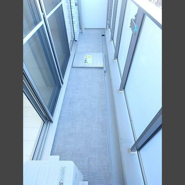 バルコニー　バルコニーあります