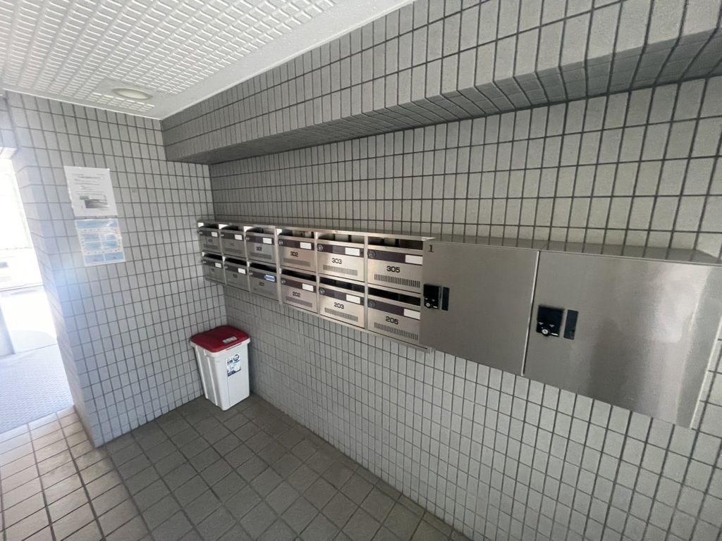 その他部屋・スペース　エントランス