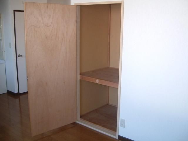収納　部屋