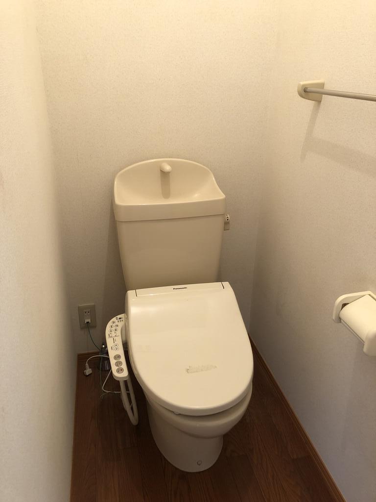トイレ　現況と異なります