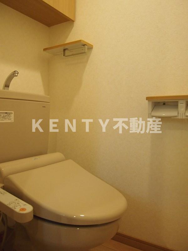 トイレ　落ち着いたトイレです