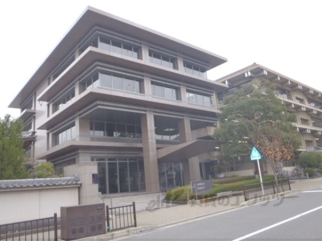 大学・短大　京都華頂大学（大学・短大）まで1600m